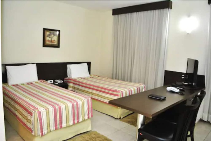 Imagen de la habitación del Hotel Santos Dumont. Foto 11