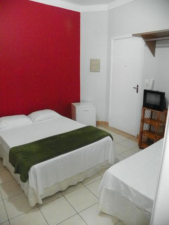 Imagen de la habitación del Hotel Santos, Santos. Foto 11