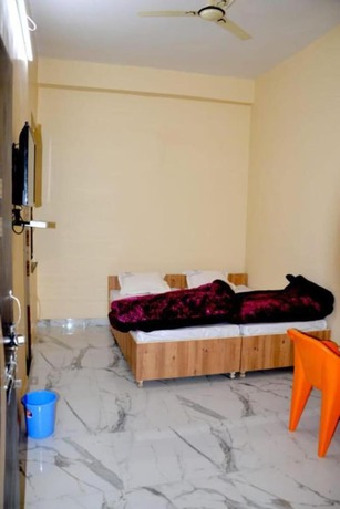 Imagen de la habitación del Hotel Santosh. Foto 6