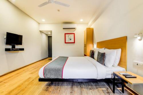 Imagen general del Hotel Santosh Palace. Foto 10