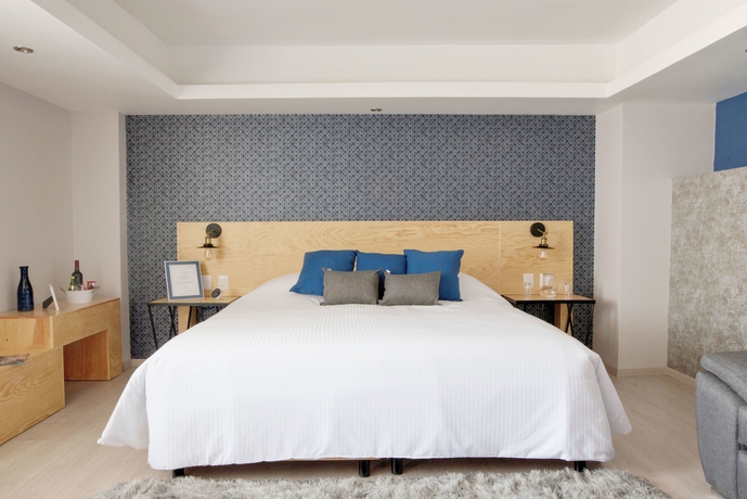 Imagen de la habitación del Hotel Santosí. Foto 9