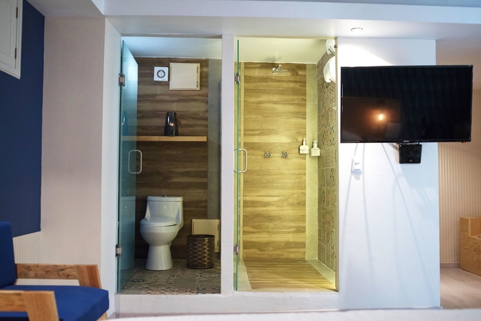 Imagen de la habitación del Hotel Santosí. Foto 12