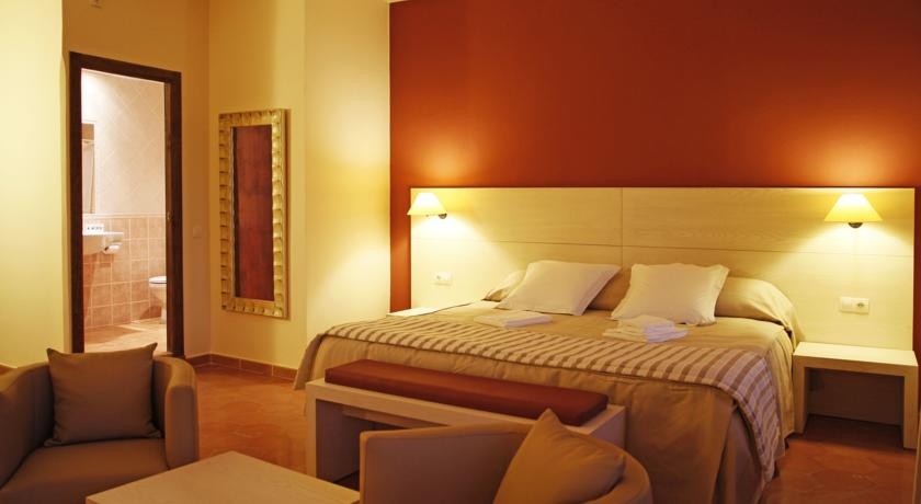 Imagen general del Hotel Santuari De Cura. Foto 5