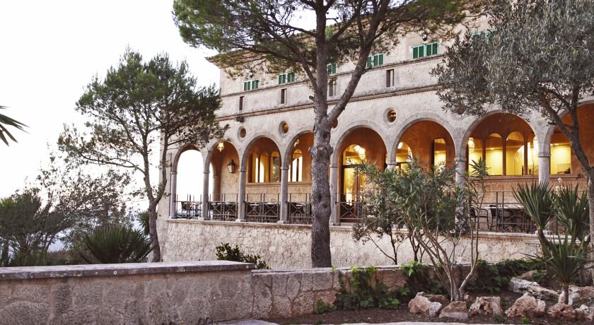 Imagen general del Hotel Santuari De Cura. Foto 6