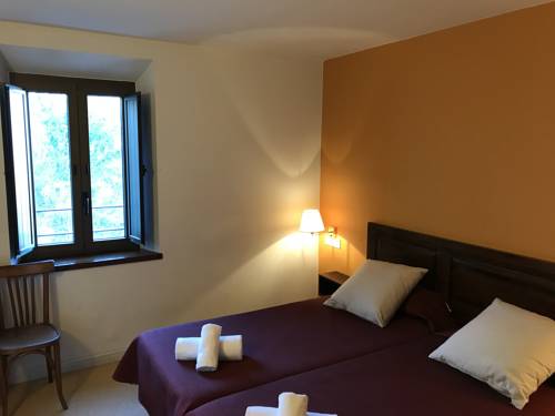 Imagen de la habitación del Hotel Santuari De La Salut De Sant Feliu De Pallerols. Foto 2