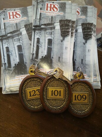 Imagen de los interiores del Hotel Santuario. Foto 16