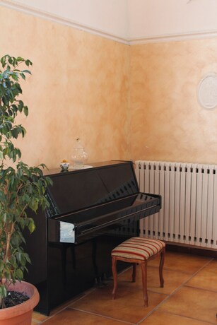 Imagen de los interiores del Hotel Santuario. Foto 19