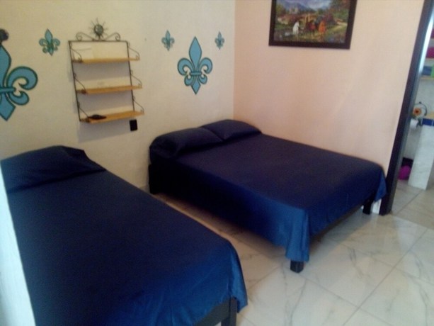 Imagen de la habitación del Hotel Santuario, Guadalajara. Foto 15