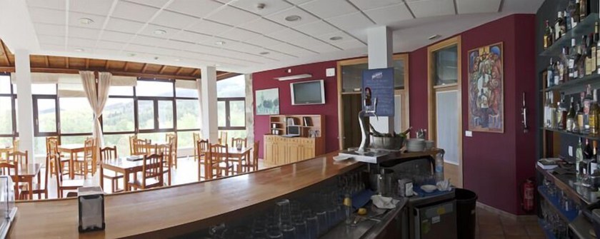 Imagen del bar/restaurante del Hotel Santuario Urkiola. Foto 2