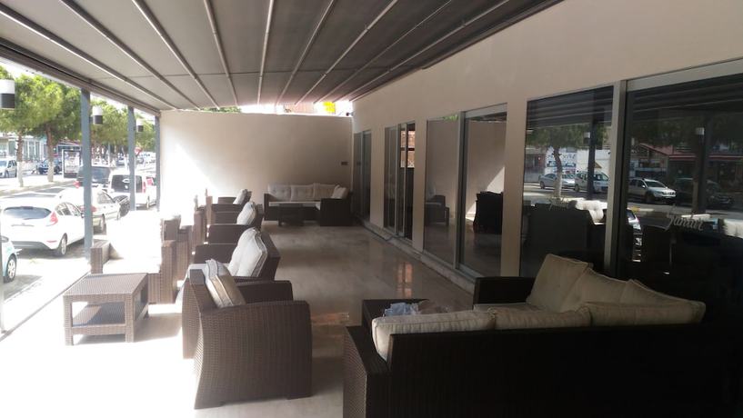 Imagen de la habitación del Hotel Santur. Foto 11