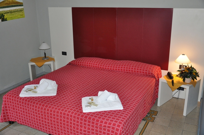 Imagen de la habitación del Hotel Santuzza Catania. Foto 6