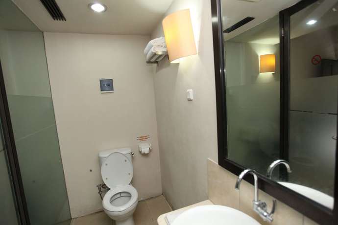 Imagen de la habitación del Hotel Sanur Agung. Foto 8