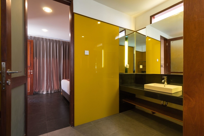 Imagen de la habitación del Hotel Sanur Art Villas. Foto 9