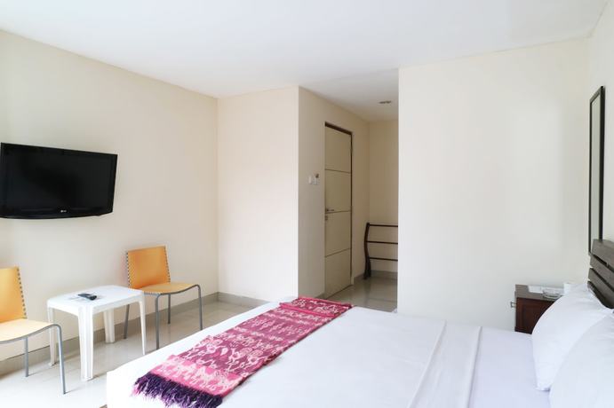 Imagen de la habitación del Hotel Sanur Ayu. Foto 2