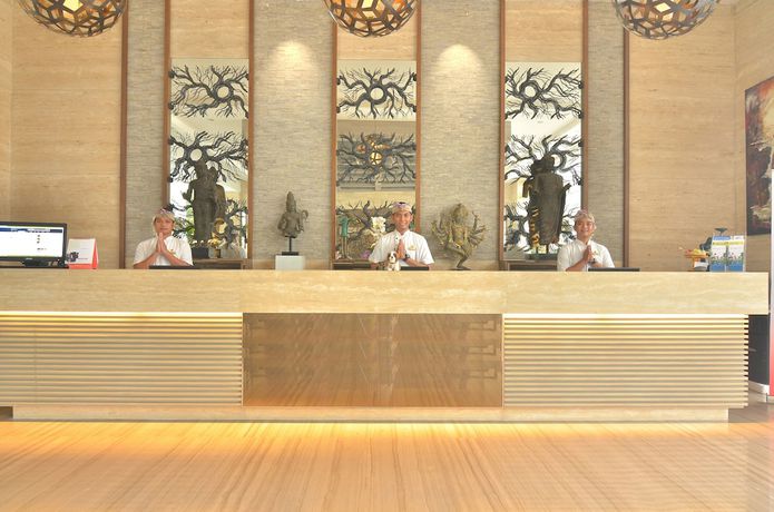 Imagen de los interiores del Hotel Sanur Resort Watujimbar. Foto 9