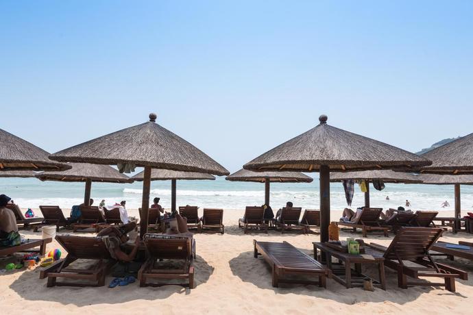 Imagen de los exteriores del Hotel Sanya Baohong. Foto 6