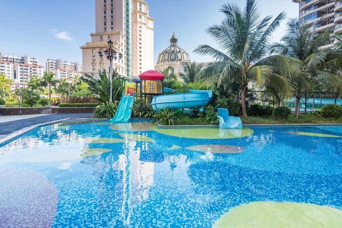 Imagen de la piscina del Hotel Sanya Baohong Shang Haihuating Boutique. Foto 17