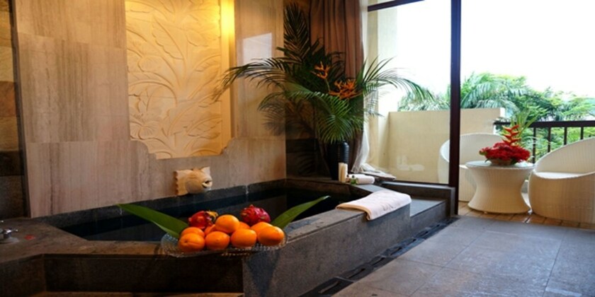 Imagen de la habitación del Hotel Sanya Haohanpo Gloria Hotspring Resort. Foto 17