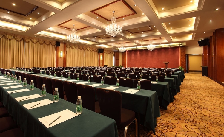 Imagen de los interiores del Hotel Sanya International. Foto 12