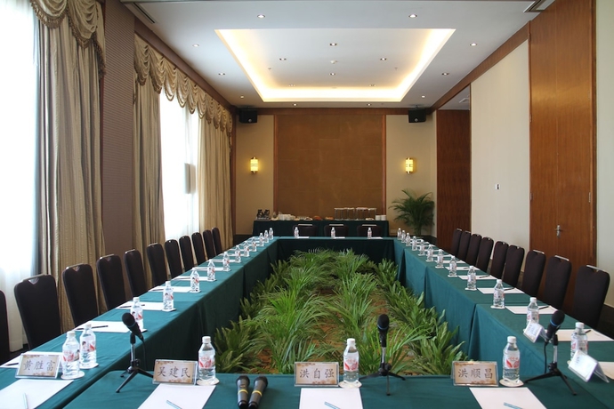 Imagen de los interiores del Hotel Sanya International. Foto 14