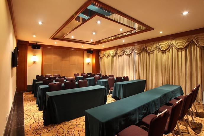 Imagen de los interiores del Hotel Sanya International. Foto 16