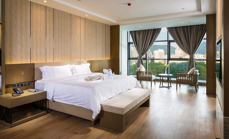 Imagen de la habitación del Hotel Sanya Shuang Da International. Foto 19