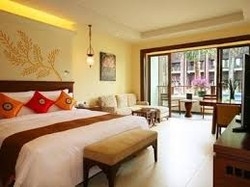 Imagen de la habitación del Hotel Sanya Yalong Bay Villas Spa. Foto 3