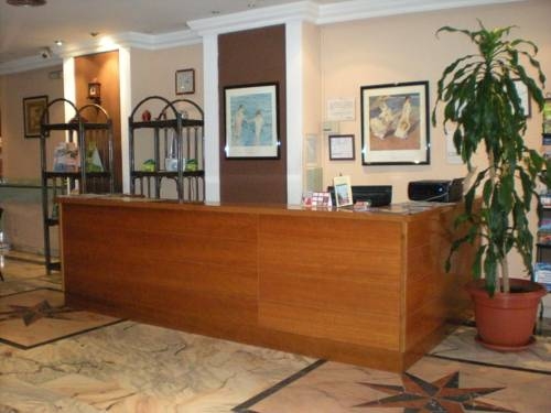 Imagen general del Hotel Sanz. Foto 3