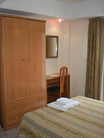 Imagen general del Hotel Sanz. Foto 7