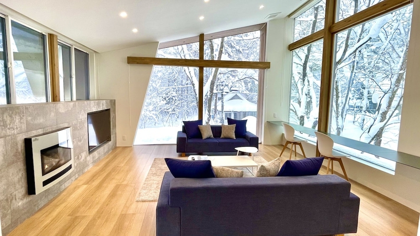 Imagen de la habitación del Hotel Sanzan Chalet. Foto 14
