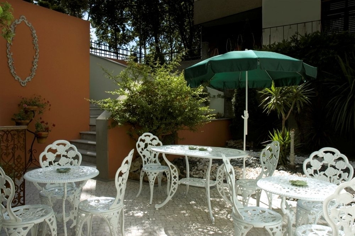 Imagen de los exteriores del Hotel Sao Jose, Fatima. Foto 6