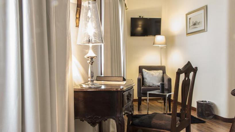 Imagen de la habitación del Hotel Sao Jose, Oporto. Foto 9