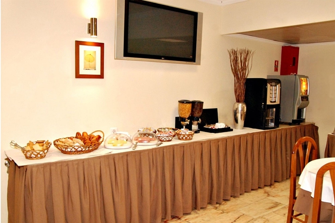 Imagen del bar/restaurante del Hotel Sao Mamede Estoril. Foto 2