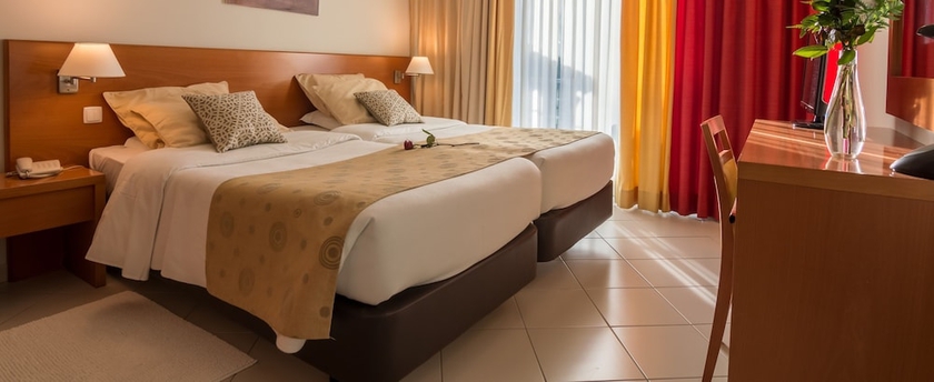 Imagen de la habitación del Hotel Sao Sebastiao De Boliqueime. Foto 10