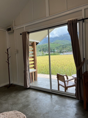 Imagen de la habitación del Hotel Sapan Dee View. Foto 14