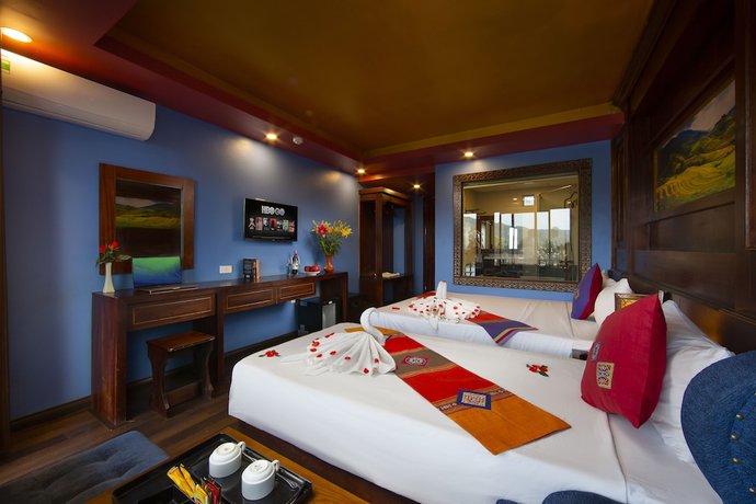 Imagen de la habitación del Hotel Saparis. Foto 4