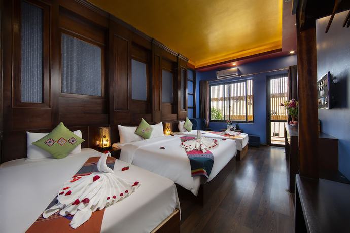 Imagen de la habitación del Hotel Saparis. Foto 17