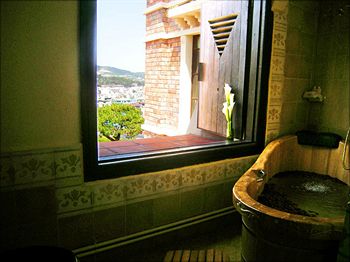 Imagen del bar/restaurante del Hotel Saphir Dalat. Foto 5