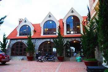 Imagen de la habitación del Hotel Saphir Dalat. Foto 10