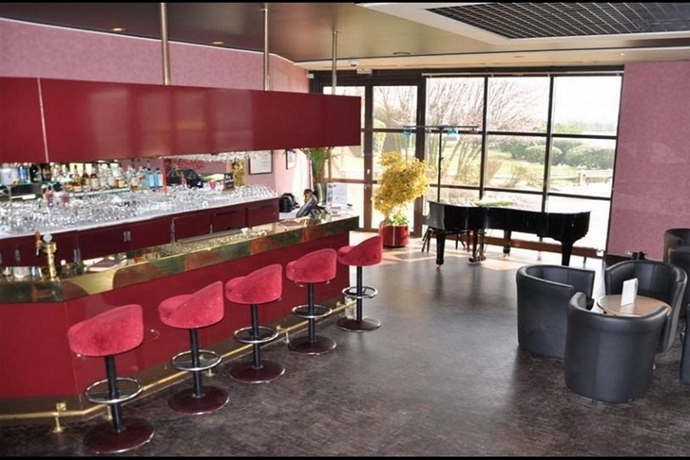 Imagen general del Hotel Saphir, Pontault-Combault. Foto 10