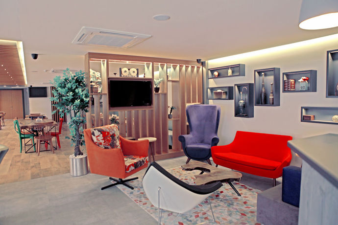 Imagen general del Hotel Sapko Airport. Foto 7