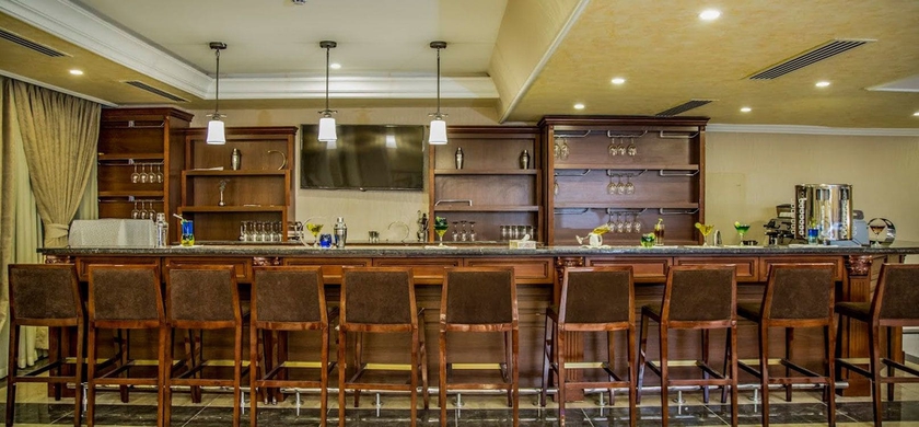 Imagen del bar/restaurante del Hotel Sapphire Addis. Foto 2
