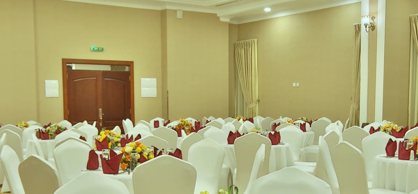 Imagen de los interiores del Hotel Sapphire Addis. Foto 19