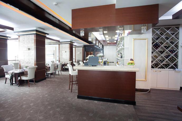Imagen del bar/restaurante del Hotel Sapphire Baku. Foto 3
