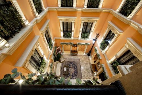 Imagen de los interiores del Hotel Sapphire Bayil. Foto 5