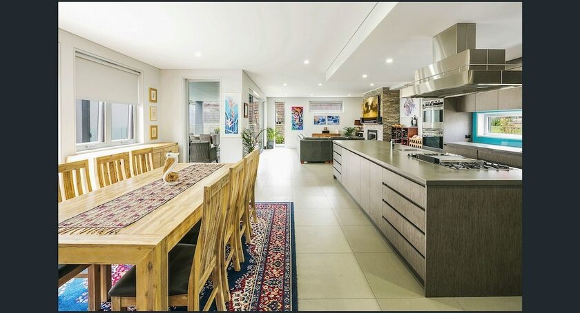 Imagen del bar/restaurante del Hotel Sapphire Chambre Bandb. Foto 16