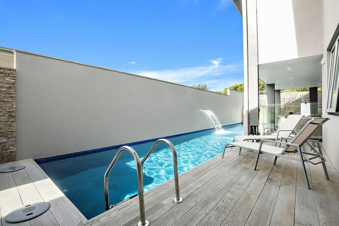 Imagen de la piscina del Hotel Sapphire Chambre Bandb. Foto 33