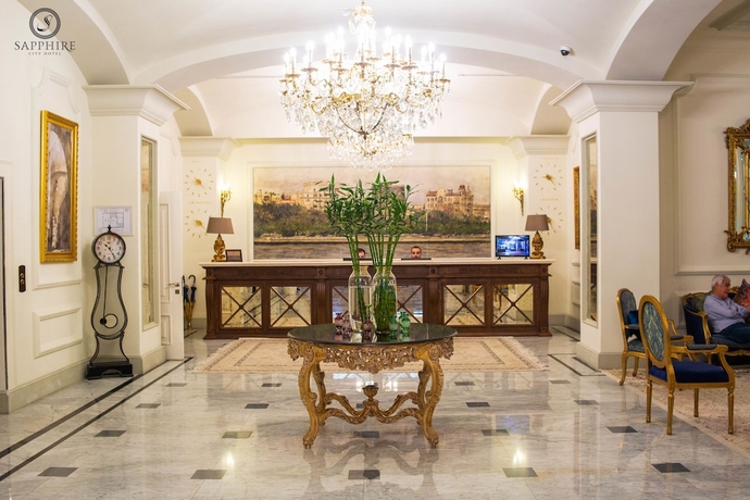 Imagen de los interiores del Hotel Sapphire City. Foto 18