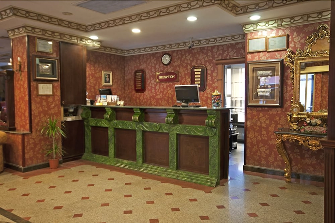 Imagen de los interiores del Hotel Sapphire, Estambul. Foto 12