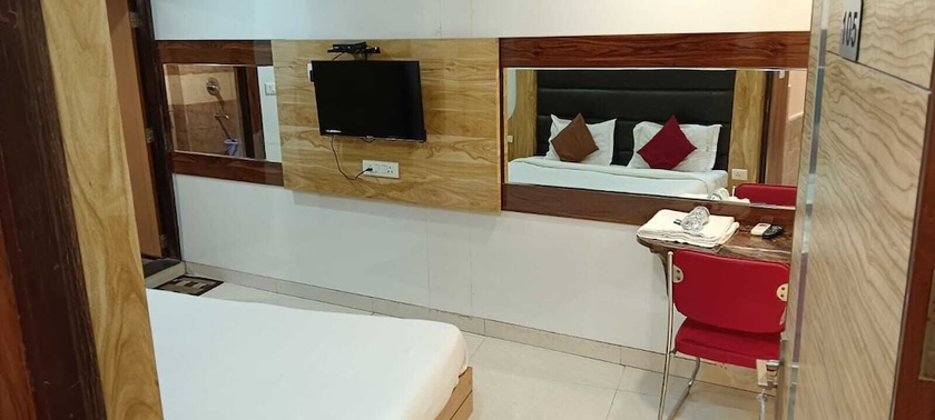 Imagen de la habitación del Hotel Sapphire Inn, Gorakhpur. Foto 10